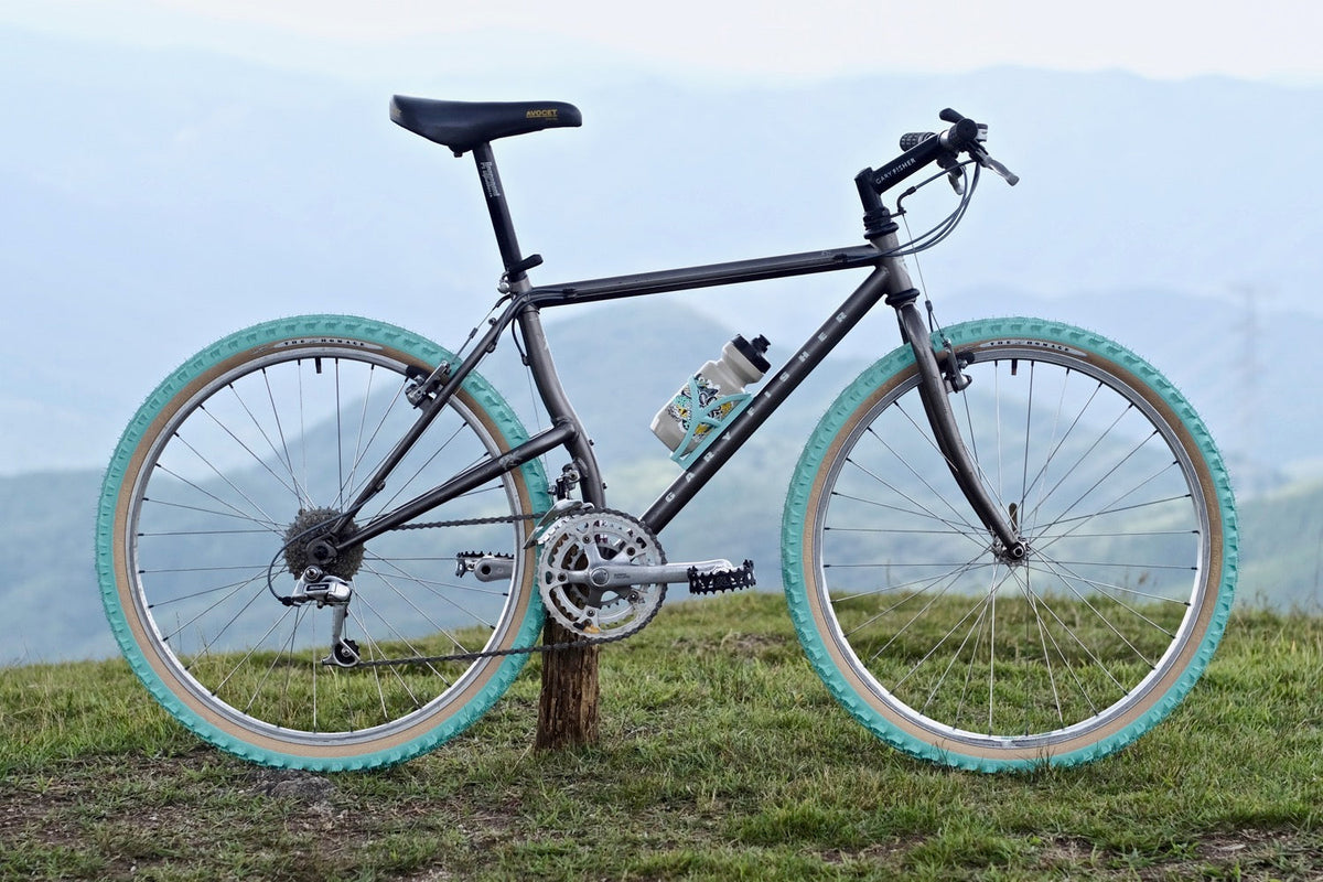 The Homage 26" Tire