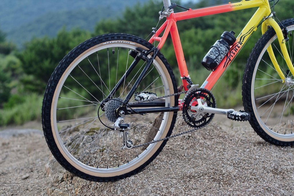The Homage 26" Tire