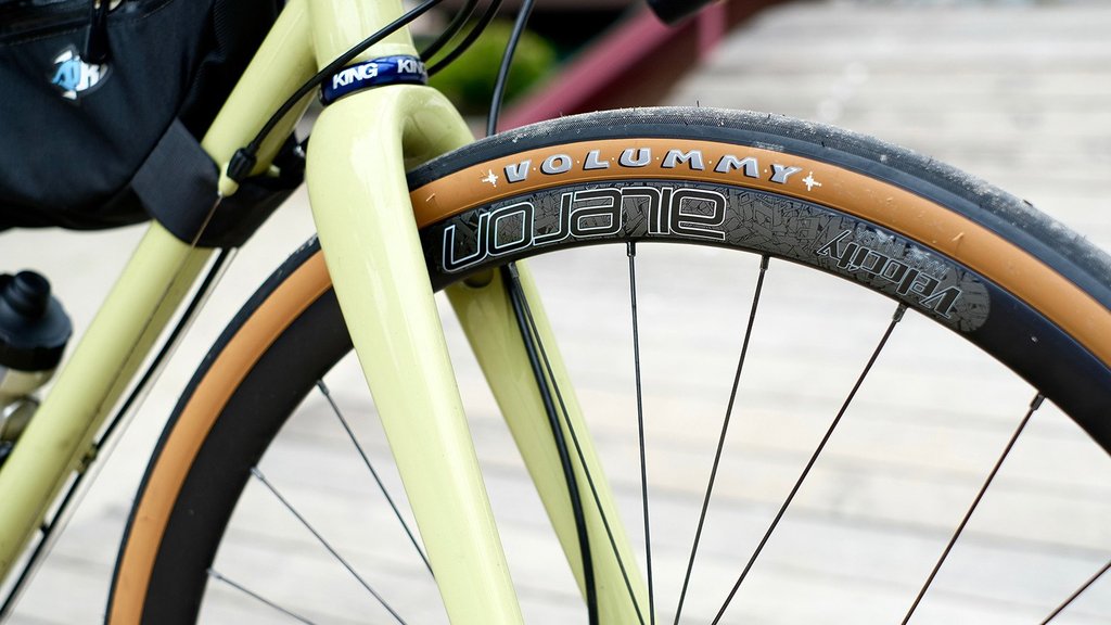 Volummy Tire 700c