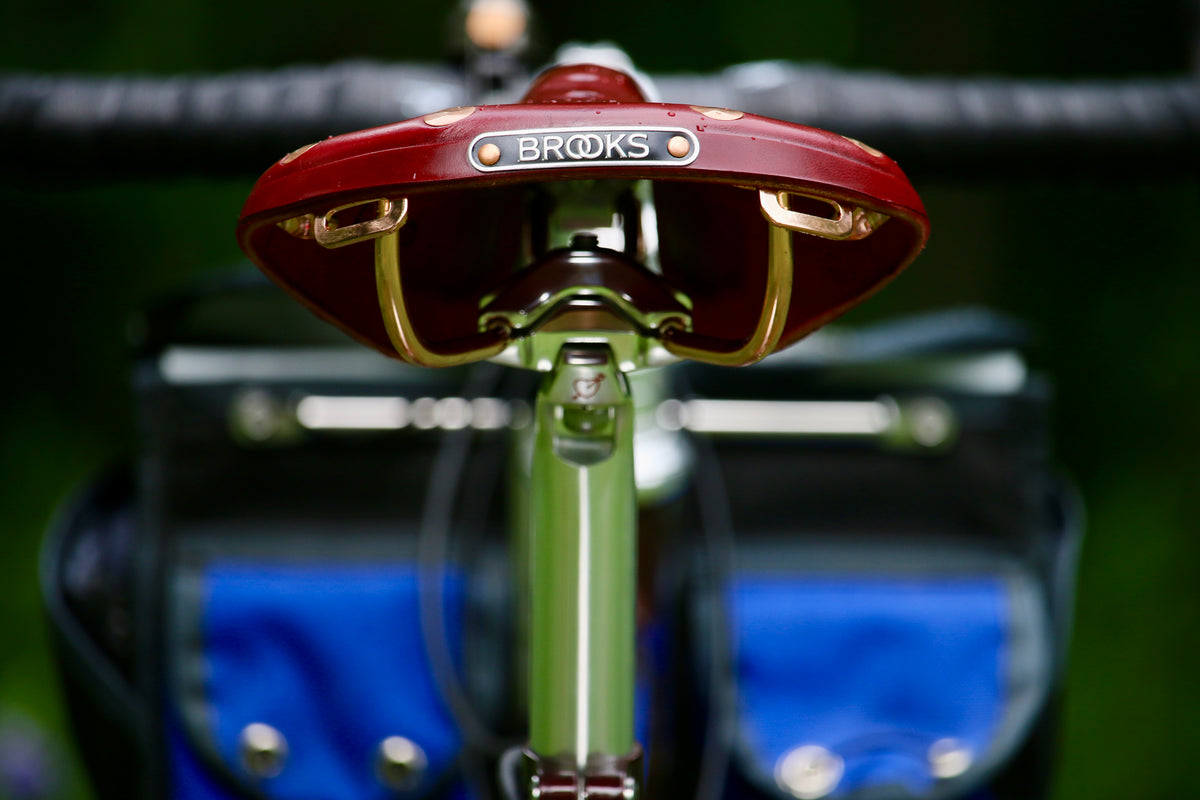 Wilde X Brooks B17 Special Bordeaux