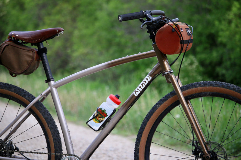 Cedaero Bar Hopper