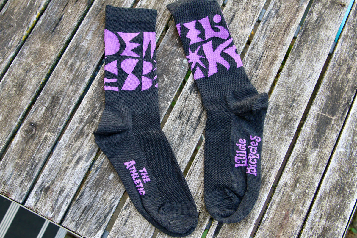 Wilde X The Athletic Wizard Font Socks