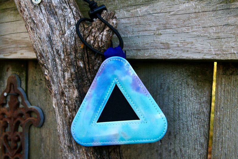 Blue Lug Triangle Reflector