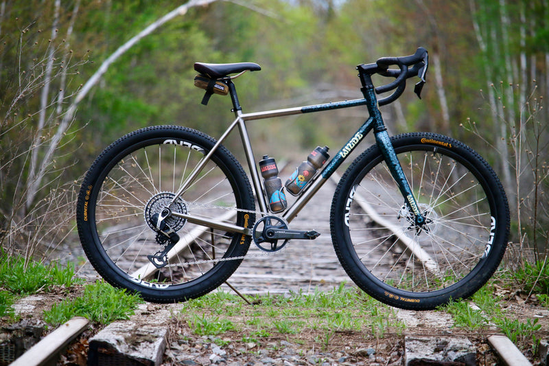 Heighliner - Titanium Gravel Race
