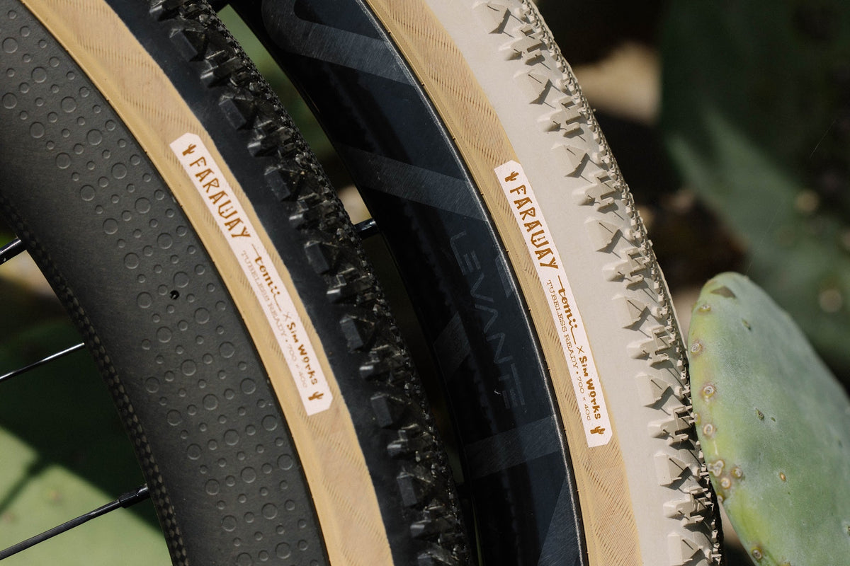 SimWorks x Tomii Cycles 'Faraway' Tire 700c